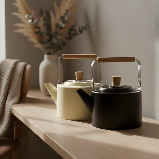 Metal Teapot 1.5 Liter